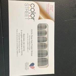 Never been opened color street “plaid reputation”